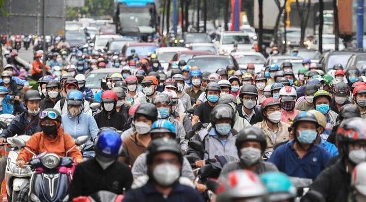 #tintuc
Theo Công an TP.HCM: Năm 2023 thành phố chỉ xảy ra 1 vụ ùn ứ giao thông
Theo đó, các tuyến giao thông thành phố năm 2023 ổn định, an toàn, không xảy ra ùn tắc. Tuy nhiên, có xảy ra một vụ ùn ứ giao thông trên đường bộ từ 20h ngày 29/8 đến 4h ngày 30/8