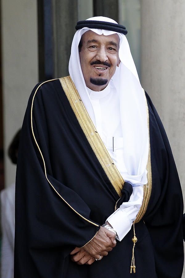 حفظ الله ورعاة سمو سيدي الملك سلمان بن عبدالعزيز ال سعود ، وكل عام وانت بخير وبصحة وبسلامه ، واطال الله في عمرك . 

 #مولد_ملك_88