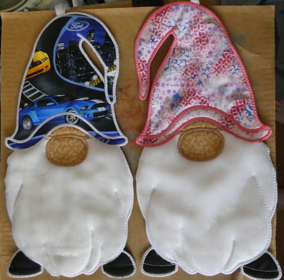 I got  covid for Christmas. I did manage to get these two gnomes made and given  before i got covid. And the ford one was made for a person who did not  like gnomes (as many were appearing in the house) BUT now likes them LOL