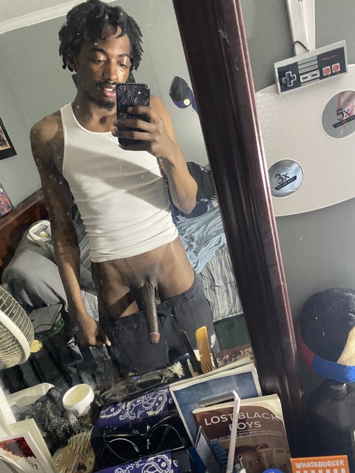 I shaved 🙂 #balddick https://t.co/GuvCQqrqu2<a href="/tag/balddick"class="tags">#balddick</a>