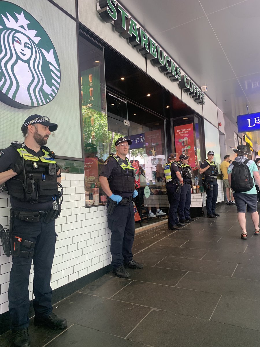 firasshams1's tweet photo. What stage of capitalism is this? https://t.co/CRSoWC6TU9