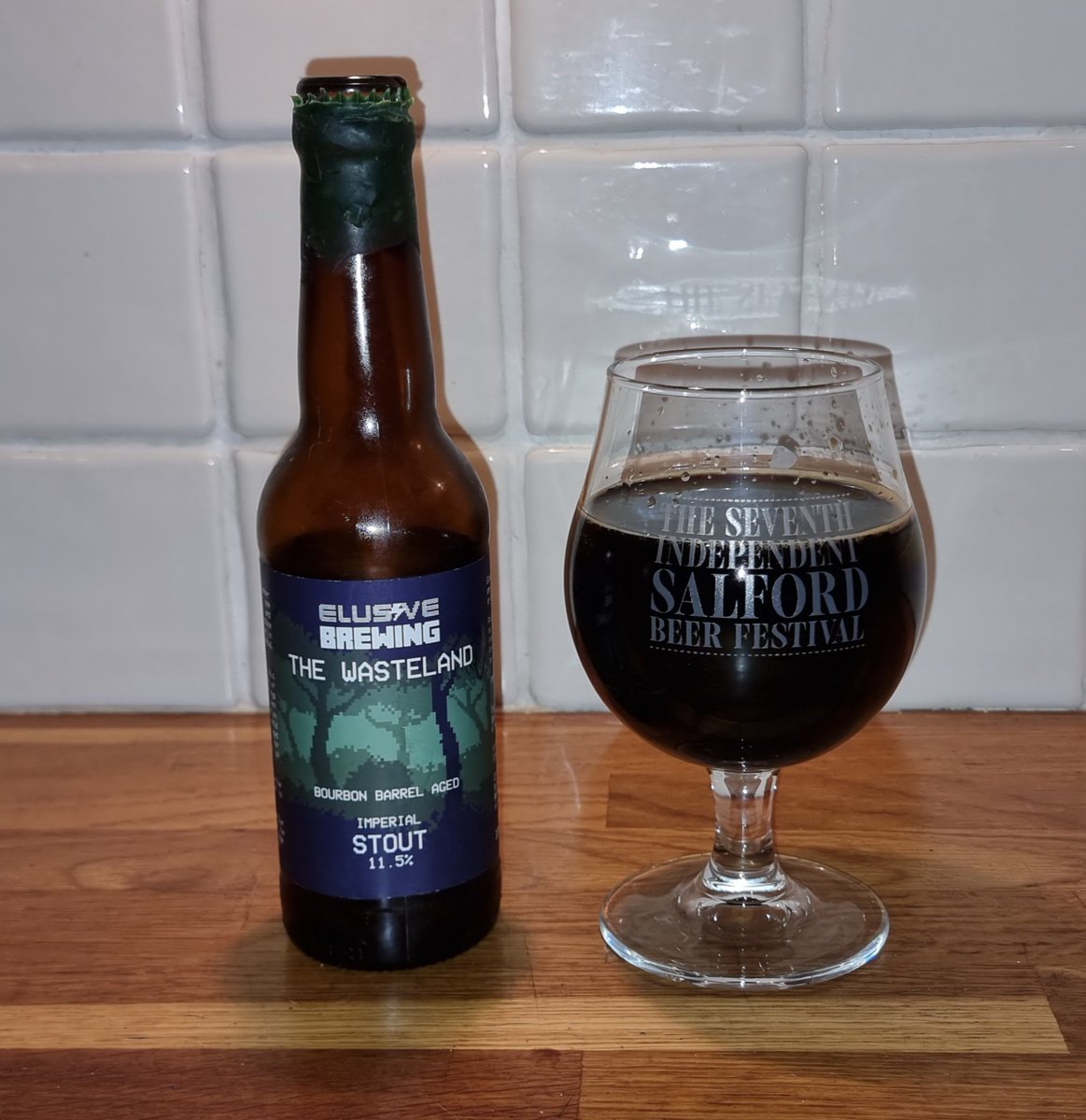 Sean O'Reilly (@uncruliar) on Twitter photo #12BeersOfXmas Day 11
Super tasty beer from <a href="/ElusiveBrew/">Elusive Brewing</a> . Technically, past its BBD of September but still on great form. #12BeersOfXmas Day 11
Super tasty beer from <a href="/ElusiveBrew/">Elusive Brewing</a> . Technically, past its BBD of September but still on great form.