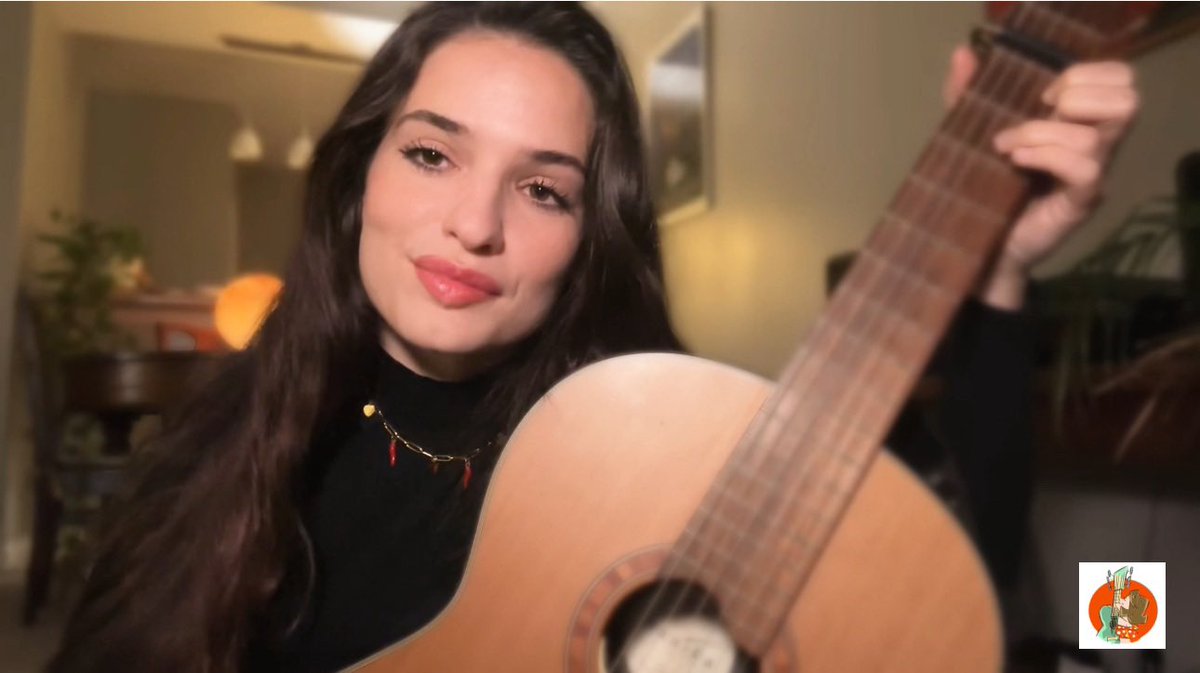 Last night I airdropped 1480 NFTs to my community 

A blockchain video card to thank them for an unforgettable year and to express my excitement for our journey 

And a live song 

Blockchain is such a great tool to connect with people world wide in real time 

Hope you enjoyed