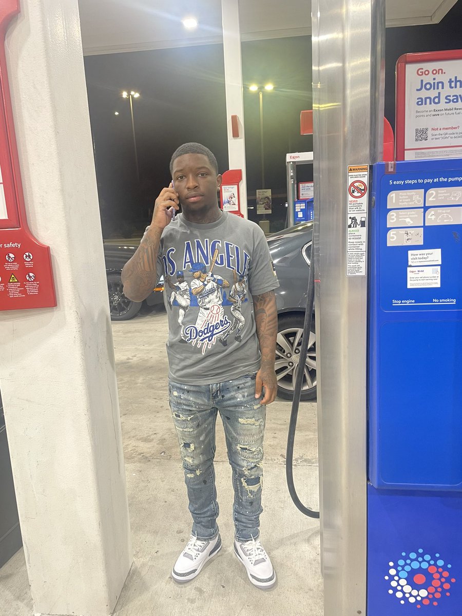 ftfceo's tweet image. i’m really a shooting 🌠 + i’m the golden child ! #FREEPOPS #FTF4L #AFEWFOREVERS