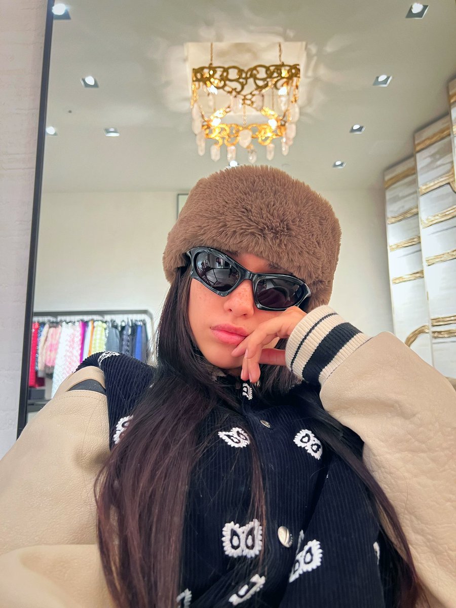 MariaBecerra22's tweet photo. Últimamente estoy matando con la facha https://t.co/Nq8MIzK4iL
