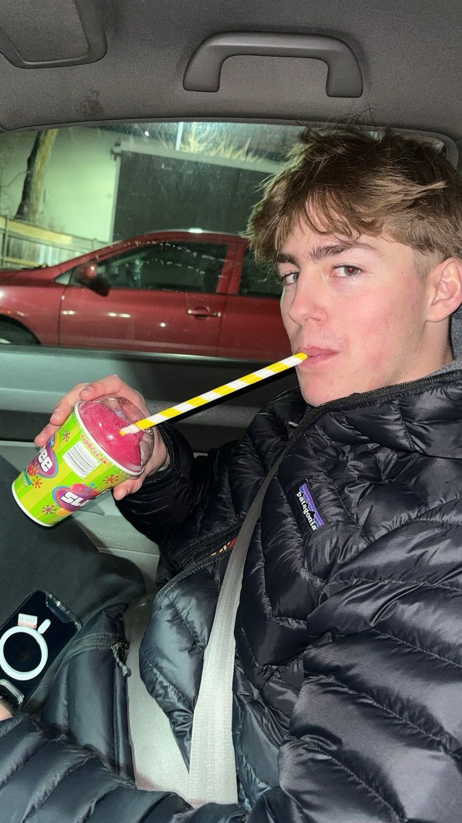 bendumchin's tweet photo. Slurpee date with Eric’s former brother-in-law. https://t.co/5NcmPkDGod