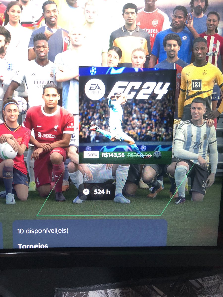 524h de EA FC24 e digo a vocês esse é o jogo mais TOSCO que eu já joguei na minha vida, qualquer cara joga é bate de frente com você jogando da forma mais escrota possível, dando bote, tirando jogador de posição e não é possível punir o cara pq esse jogo é tudo automático!!