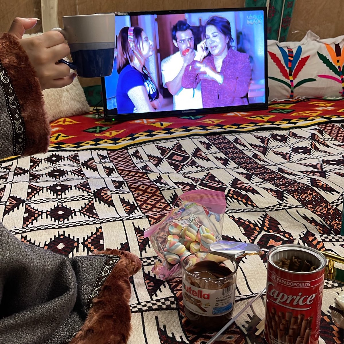 _7Mariam_'s tweet photo. والله ان العائله هي ثروة الإنسان السعيد 💞 https://t.co/D5TaraLQy6