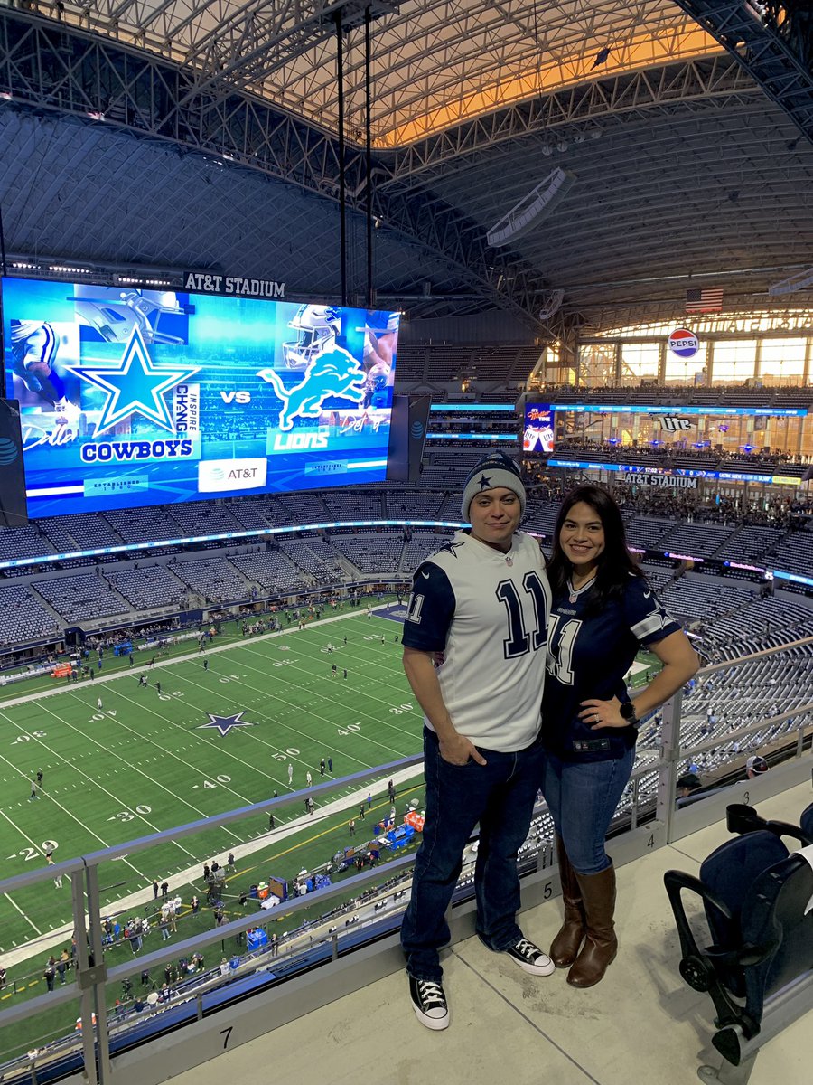 roxannae20's tweet photo. #CowboysNation https://t.co/n9p9fCWJah