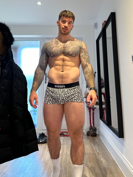 For more ➡️ https://t.co/6Qp3pwKGB5 https://t.co/NXIlQrOAel