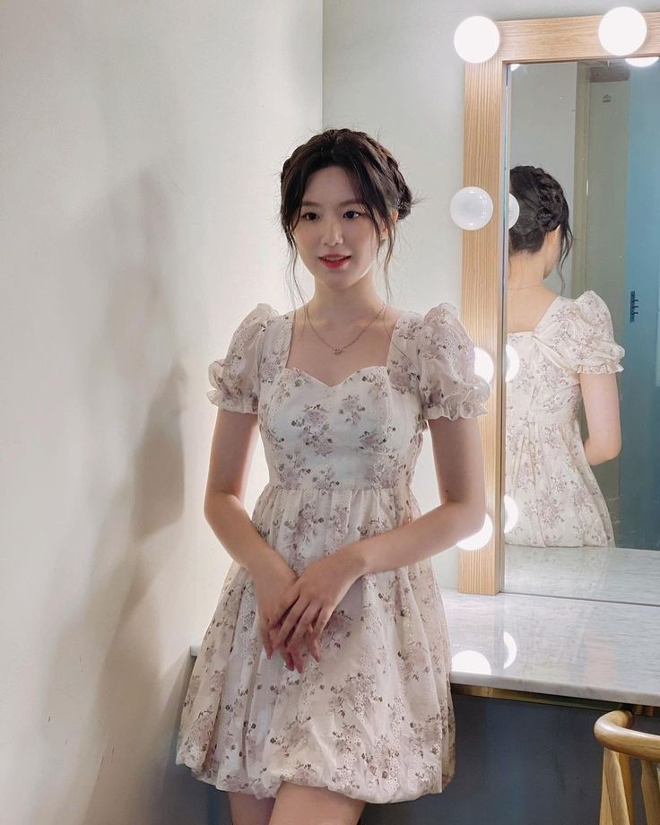 🐚  ̸  ⭒ ݁ . 𝐋𝐔𝐀𝐔 𝐏𝐀𝐑𝐓𝐘  ⵢ on 𝗟𝗔𝗢 !