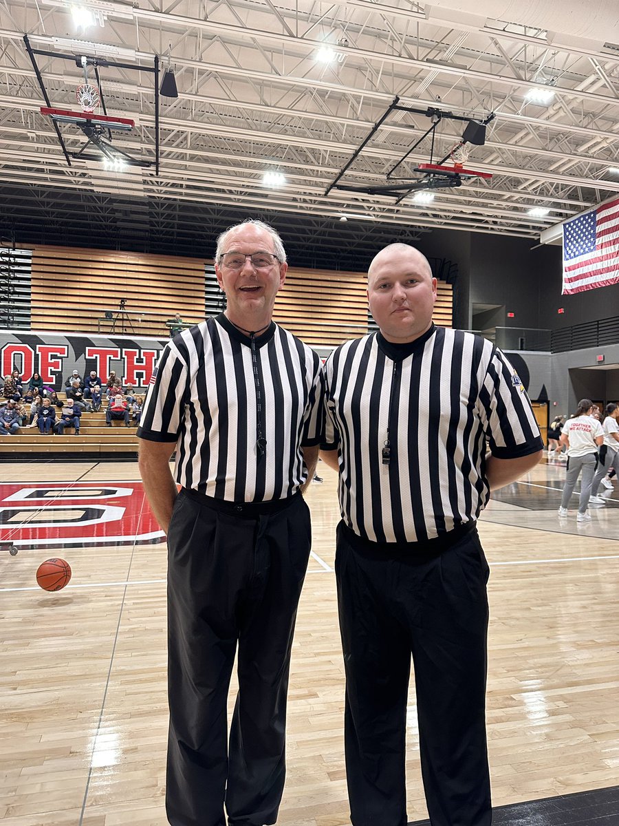 Two @LimeCityRefs working the JV contest at the Tiger Den tonight!