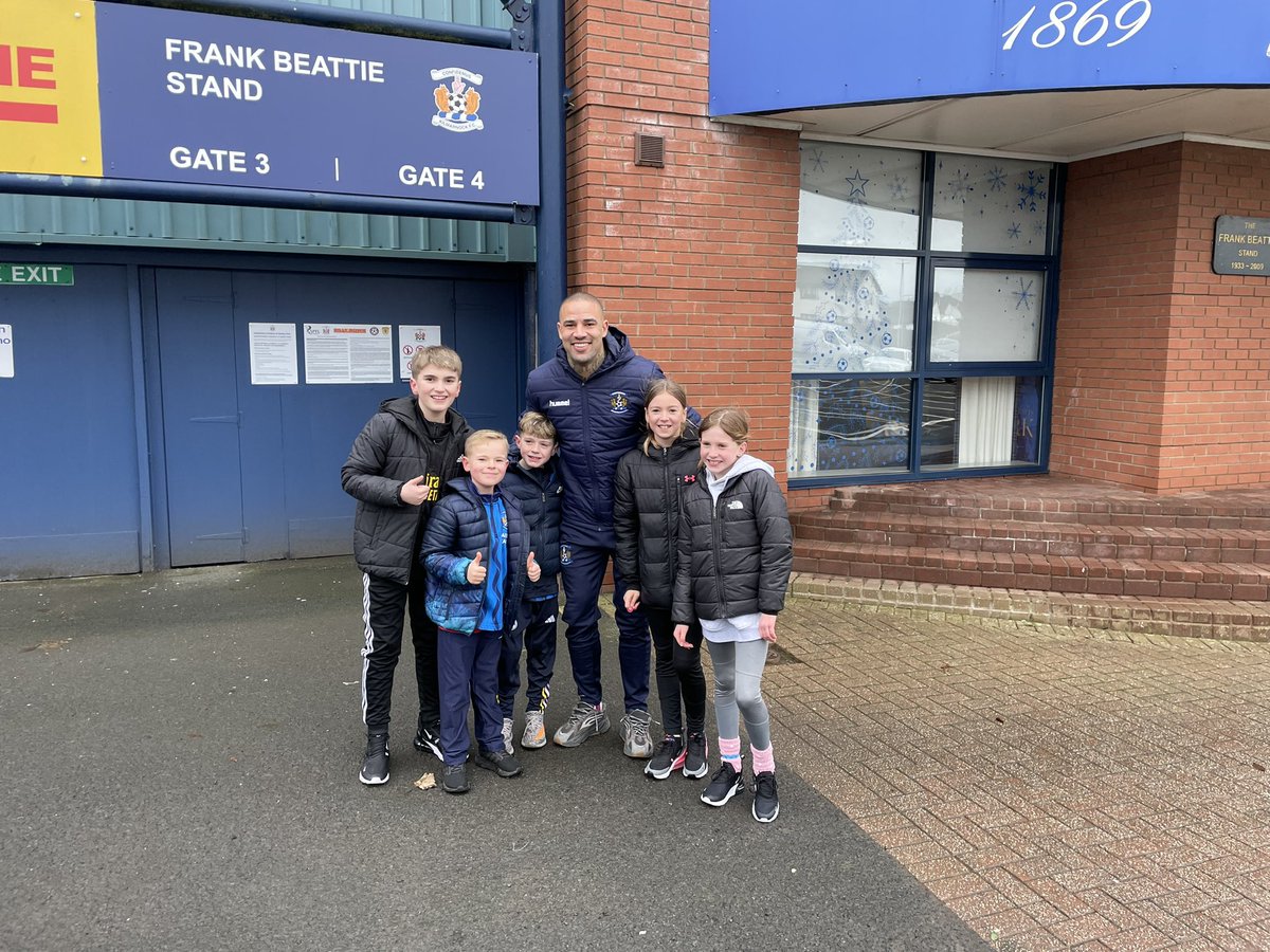 BKshabba's tweet photo. @Beardster12 @KilmarnockFC @martin7duffy https://t.co/BZfDE2yL07