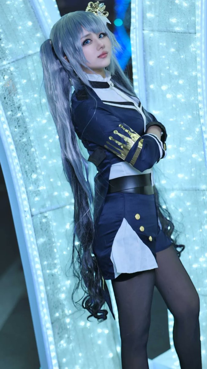 On6QpQBOxGWfVGx's tweet photo. #Mashimo🍑💯😍😍😍😍😘
軍服ミク💯#ましも🍑🥰🥰🥰 https://t.co/0Qus5eg5zE