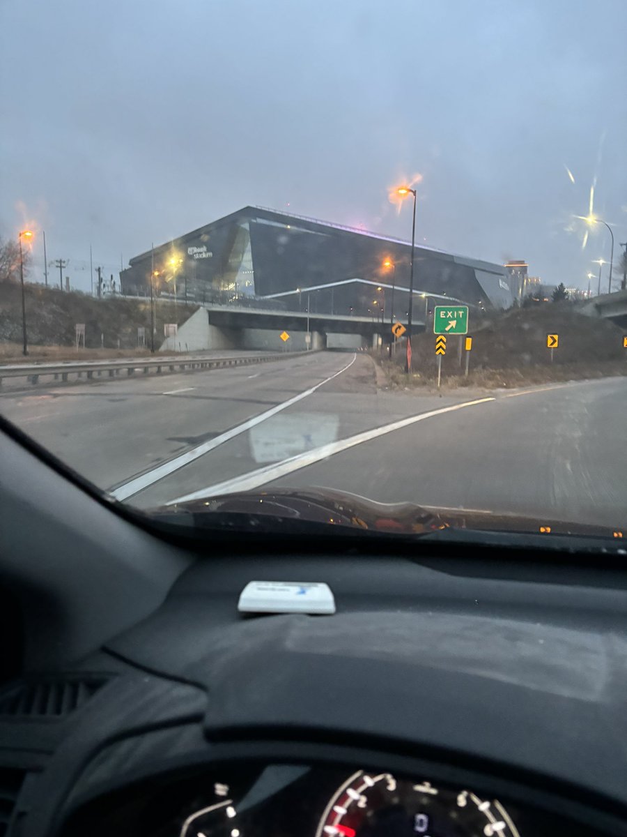 Dr. Ben Mueller tweet media