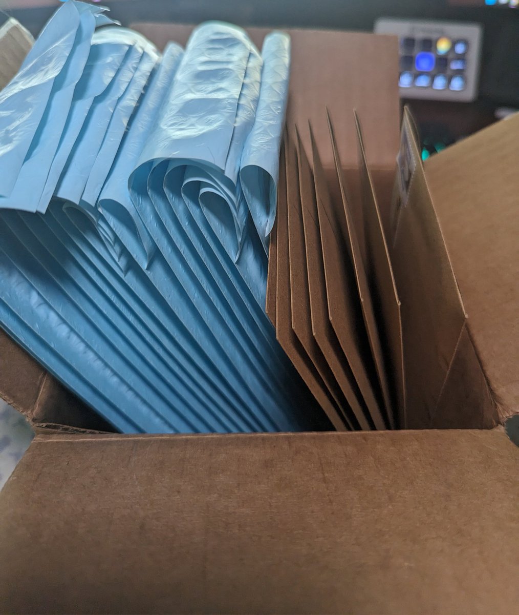 AaronOnAir Cards tweet media