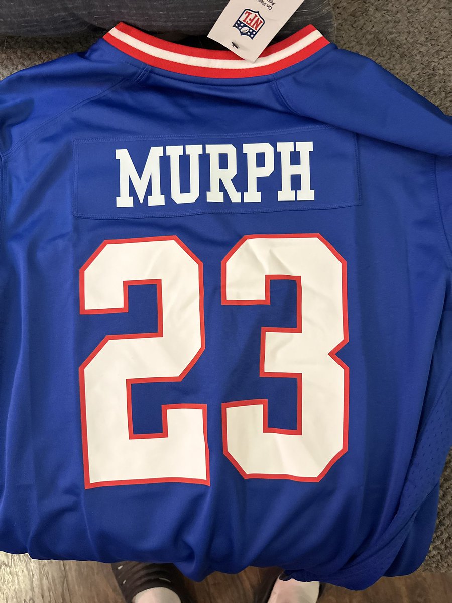DGinge11's tweet photo. @lids @LidsAssist I ordered a custom Giants jersey as a memorial gift for a friend that passed away. The jersey was for one of his best friends and is fellow Giants fan. You sent me a Giants jersey with the Bills name. How can we quickly resolve? This is an extreme inconvenience. https://t.co/6P88KRhQob