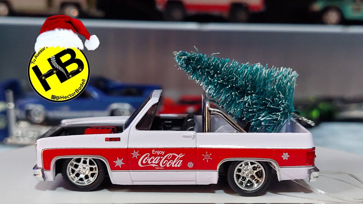 hectorbad's tweet photo. En estos dias que ha bajado las responsabilidades laborales me he vacilado mas mi coleccion de autos escala ❤️ #HotWheels #m2machine #diecast https://t.co/v7oKjoCDxf