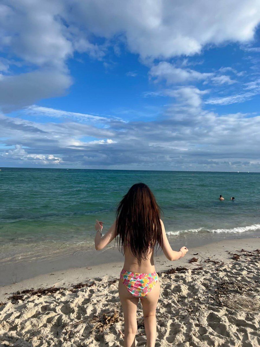 cognizant deutoplasmic
The journey is still long and difficult. But I prefer to see different scenery during the journey. Come on girl. I will still be on the road to travel in 2024. Happy New Year! Congratulations to all my friends. And the people who care about me silently.