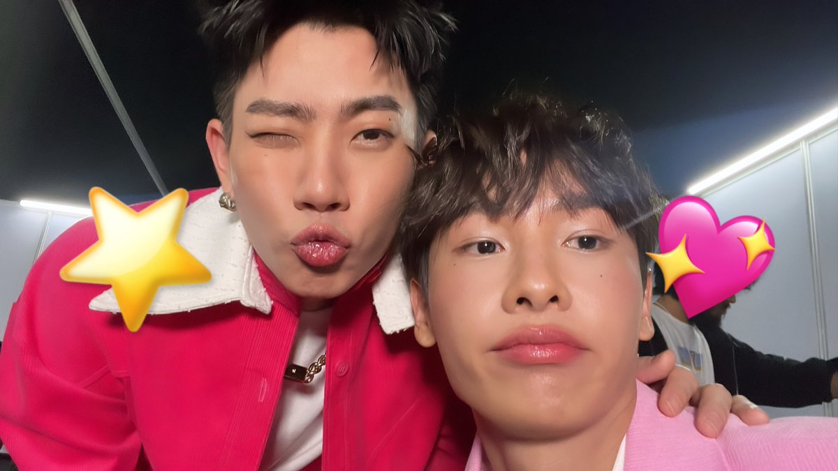 ngong_z's tweet photo. RT/QRT PLS 🥺
🔗https://t.co/keTOw5OsTp

🎯300+ RTs = 300 tix
🎯1000+ RTs = 1000 tix
⏰11:59PM TH today

#VoteForOffGun
#ออฟกัน #OffGun https://t.co/eDcSyx18mg