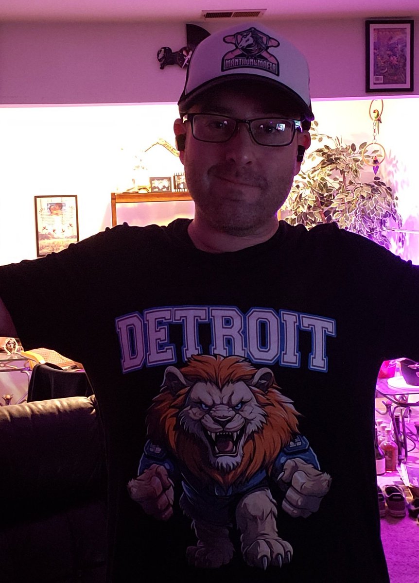 Perplexedentity's tweet photo. Go lions! #detroitlions #bleedblue #detroitfootball #risingstreamers
https://t.co/Qp6c39ICMb https://t.co/dGzxDInSVp
