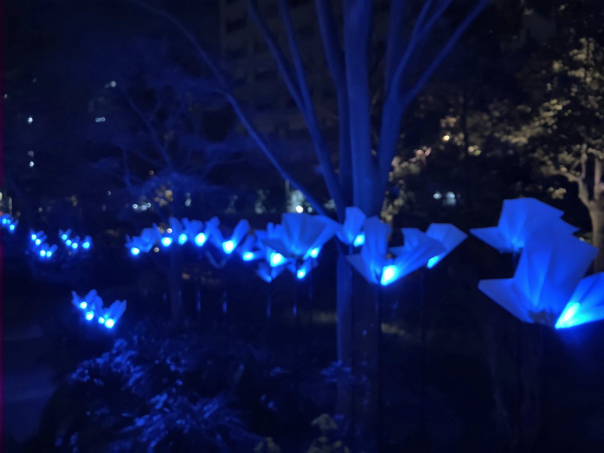 ysh3294xex's tweet photo. おはようございます☺️
早朝に〇〇してたので思いっきり朝寝坊…
欲しい方は別途……で

昨日は虎ノ門ヒルズにも少し足を伸ばして、不思議な光アートが？ https://t.co/fu3VjZ1SBs