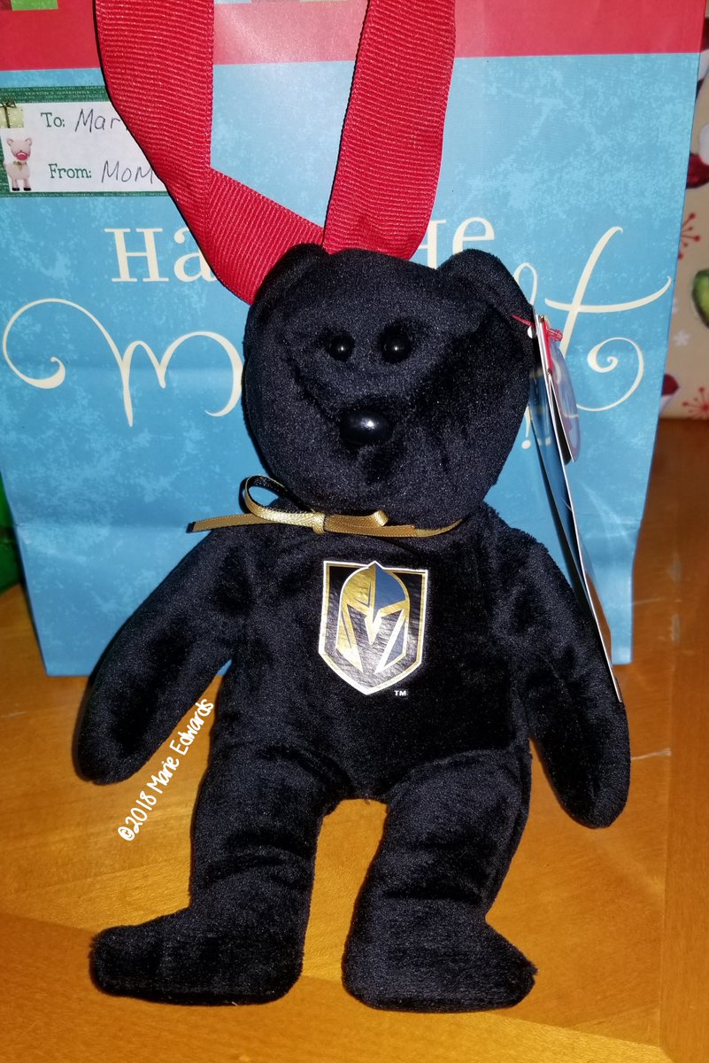MarieEdwards429's tweet image. #June2023 – When the @GoldenKnights won the @StanleyCup ... I did my nails to reflect that win. And, yes, I’ve been a supporter since the beginning. I got the beanie baby for #Christmas2018 🏒🥅🏆#VegasBorn