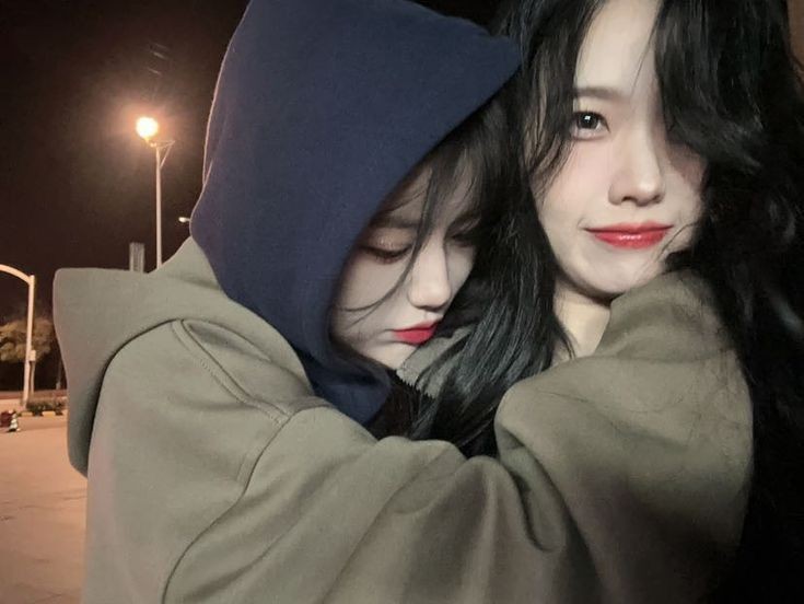blackvnom's tweet photo. you're in the right place by my side. (: https://t.co/59MTn4Fen2
