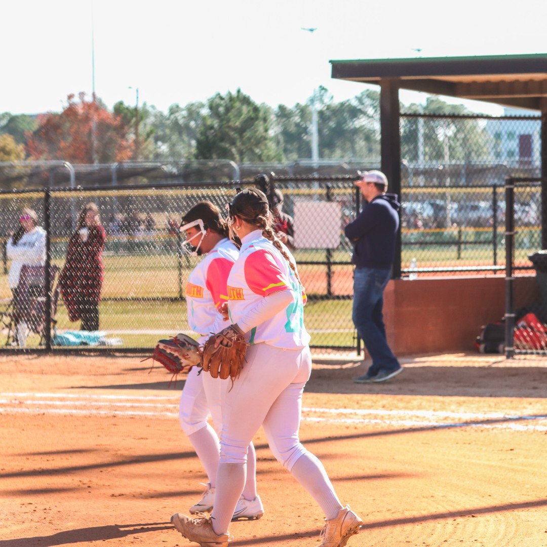 softball_youth's tweet photo. Pool Play ✔️

Bracket Play ⏭️

#SYisFamily #SYElite #SoftballFest https://t.co/kIseJRcYLB