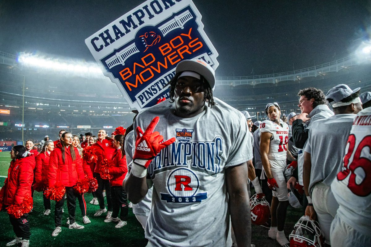 Abram Wright 🦇 tweet media