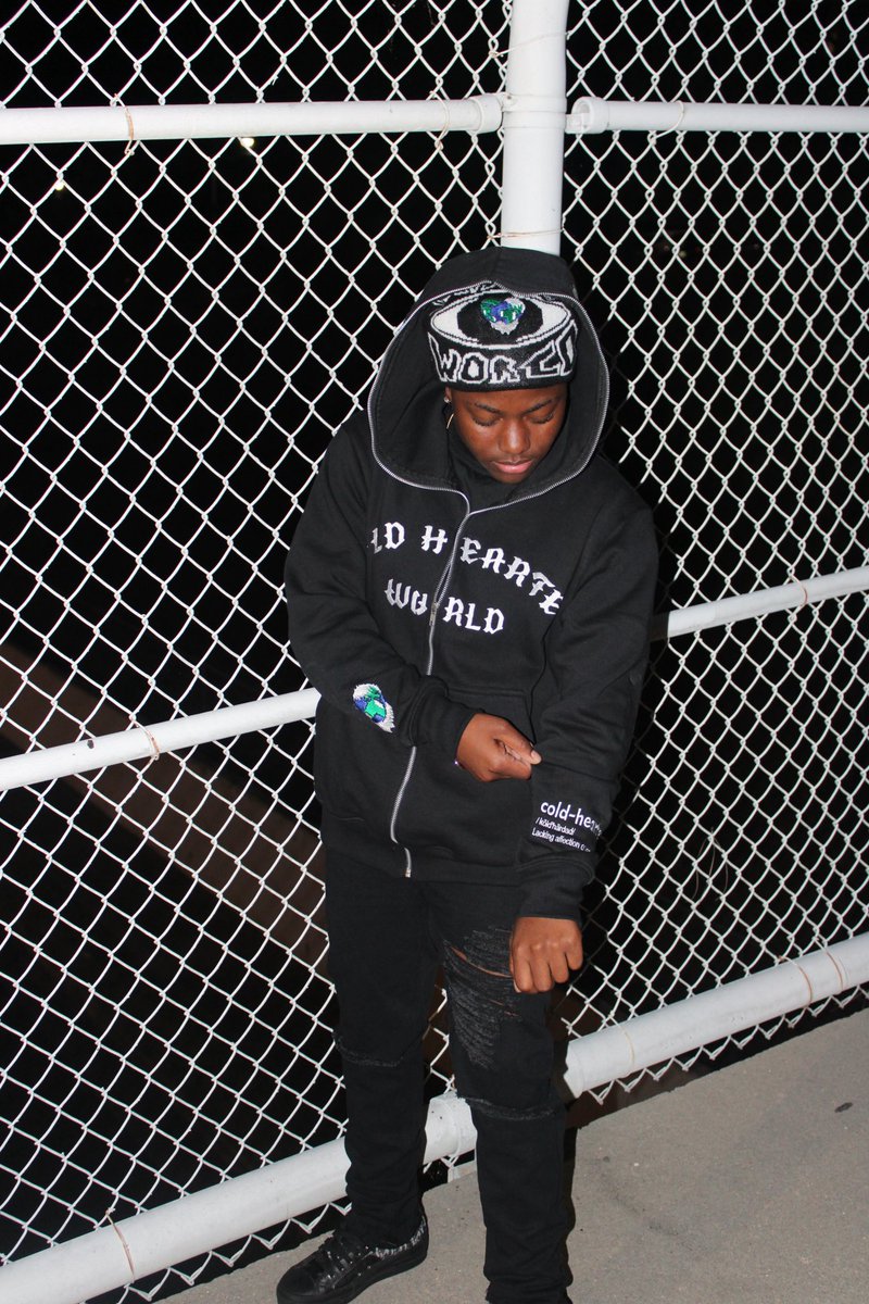 Cold Hearted World tweet media