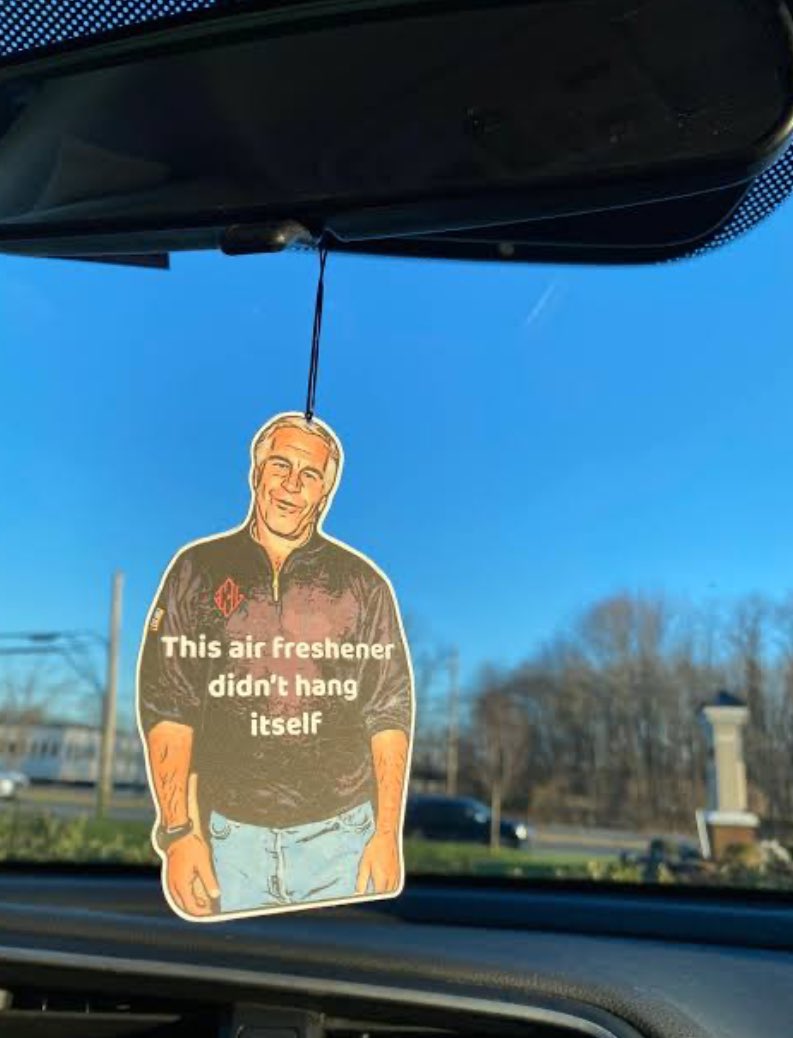 Penny🌹 tweet media