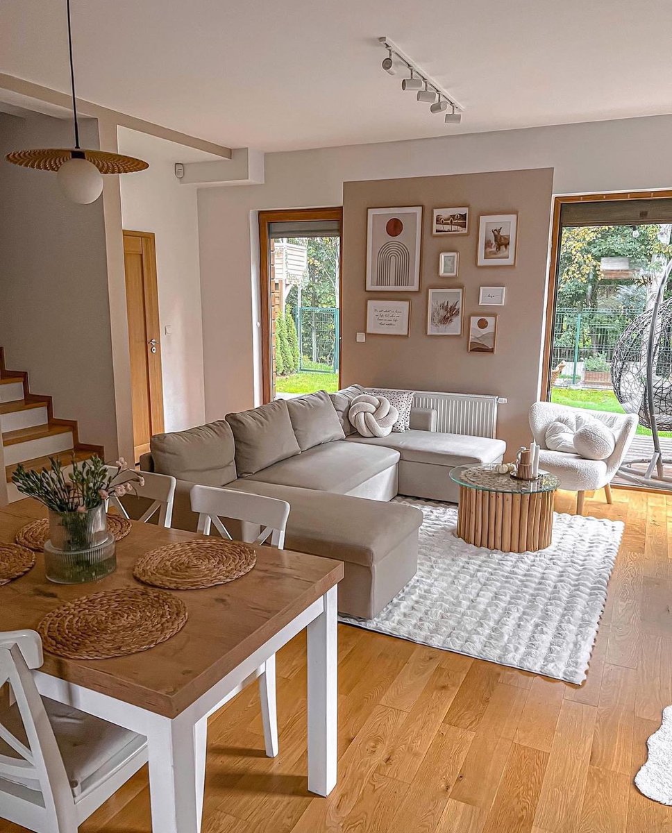 architect9x's tweet photo. Love All Of The Natural Wood!💛🧡
Courtesy Of: @stowidokow.home [IG] https://t.co/Hu5C6gjnIa