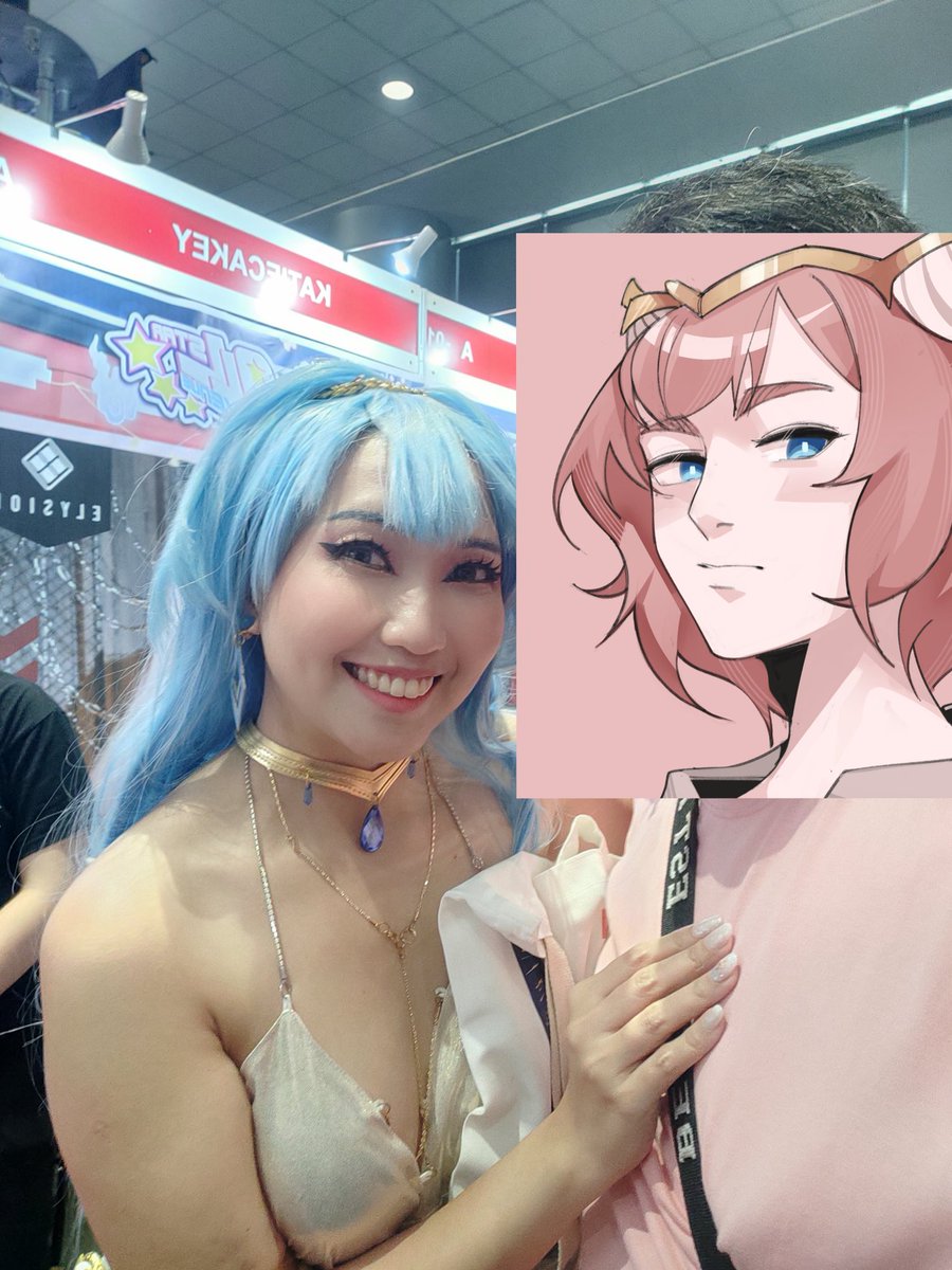 We finally met IRL, <a href="/imLadymadeStar/">LadymadeStar💫</a>!~ Wahoooo! 😭🙏🙏🙏

5/?