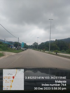 absab25's tweet photo. Salam @mbkuantan @JkrKuantan @JKRPAHANG YAB MB Pahang @RosdyWan YB Kuantan @WanRazali81 @PEJ_SUK_PAHANG
Keluhan pengguna jalanraya. Mohon ada tindakan sewajarnya krn laluan ini amat sibuk.
1. Road Marking.
2. Pencahayaan.
3. Road signage.
Terima kasih. https://t.co/R9wWI4cJJ2