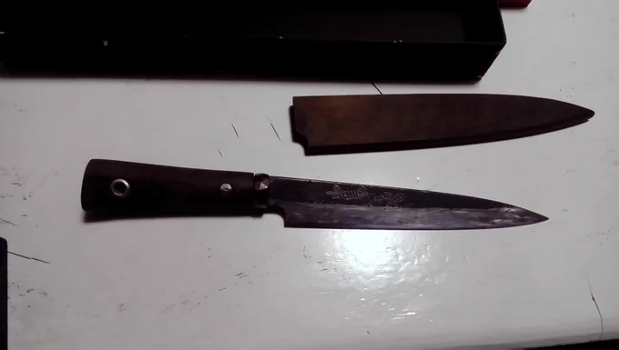 年に一度、正月に食べるタコを切るためだけにある包丁。