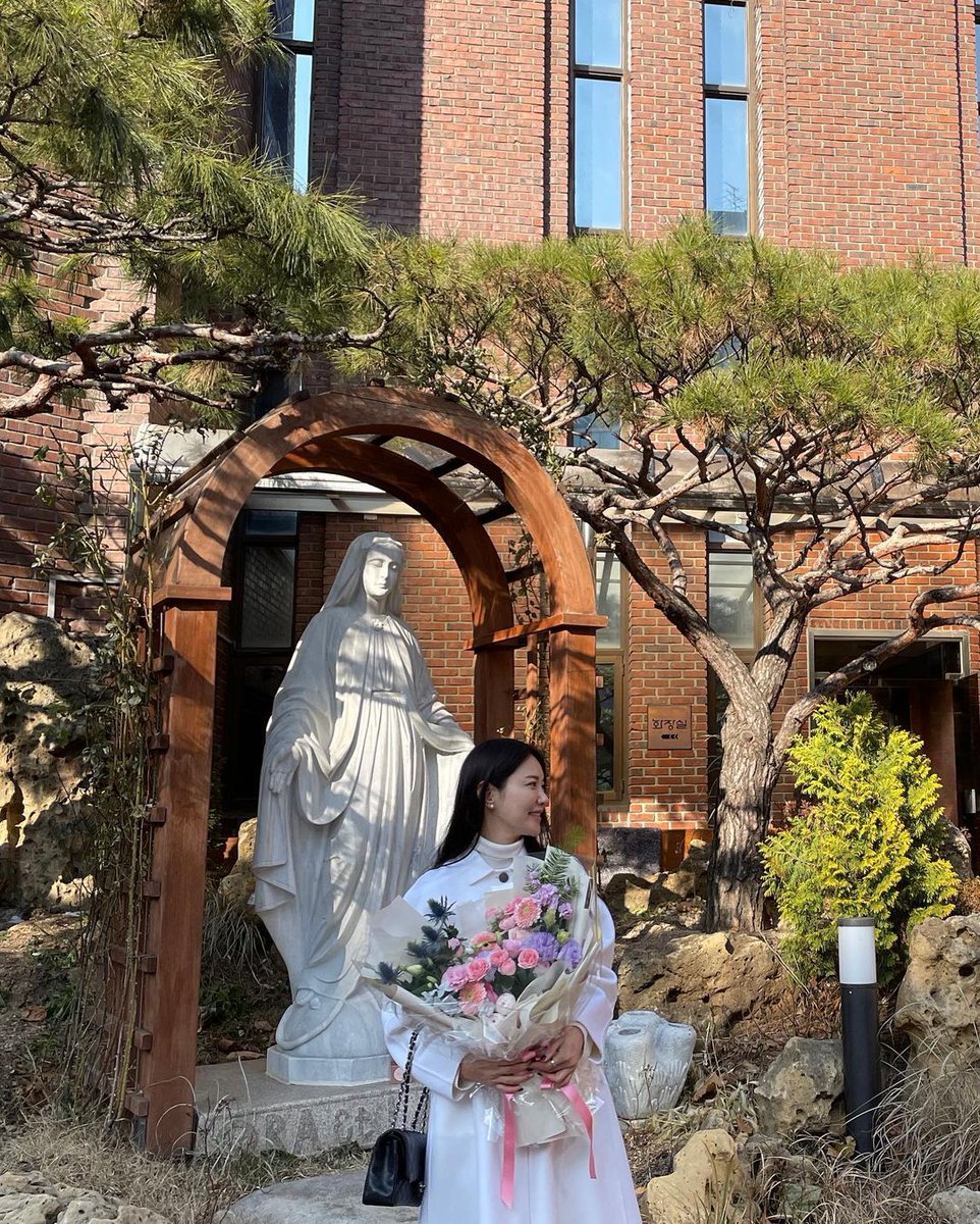 SecoGalo's tweet photo. 스텔라 🙏🏻

항상 감사하는 맘으로 ❣️
오늘도 행복하게 🌼 https://t.co/kZK1fGjIEh