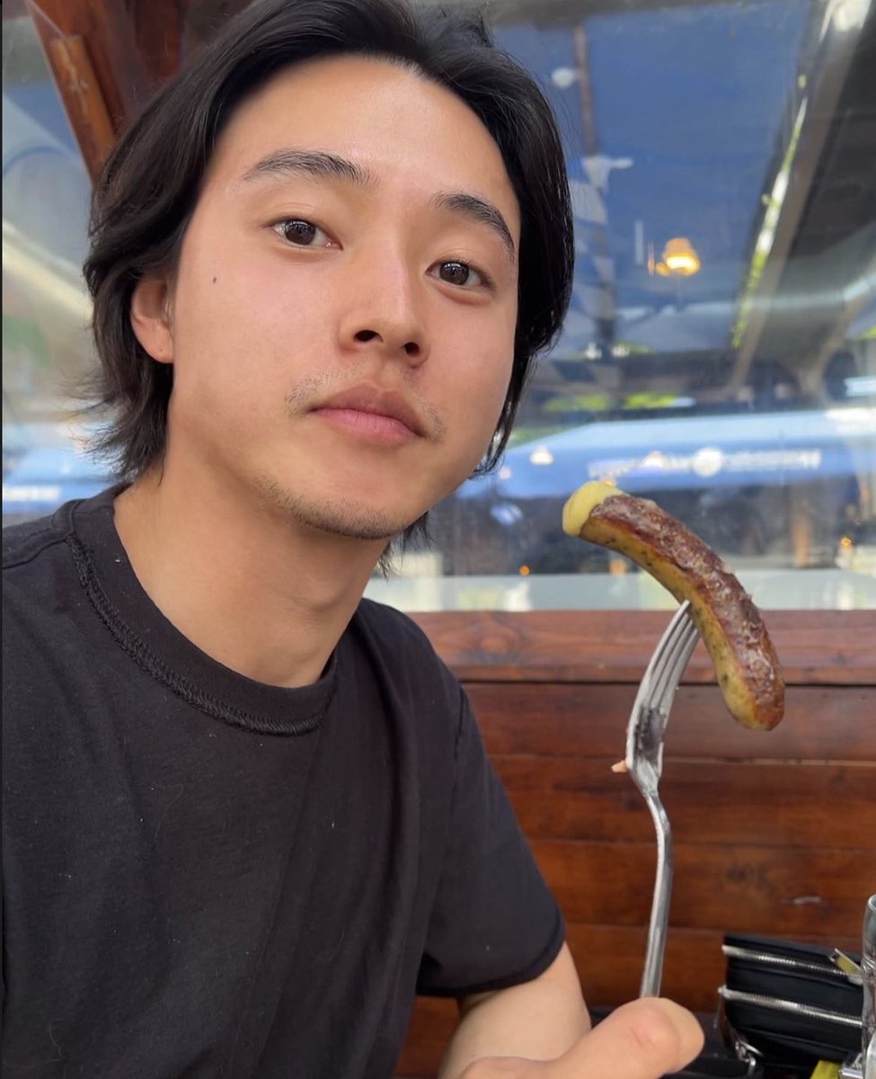 kentoloops's tweet photo. kento’s manager 2023 recap on instagram https://t.co/8TsozG3rmk