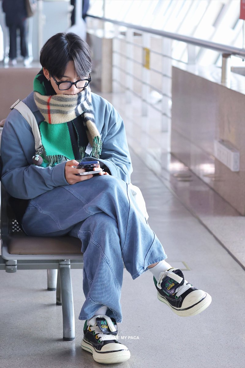 YOUAREMYPACA's tweet photo. 231231 샹하이 출발

2023년의 마무리👓 

#임영민 #LIMYOUNGMIN #ヨンミン @LYM_offcl https://t.co/GnhZgasemc