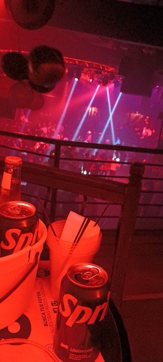 Alguien en club fueego