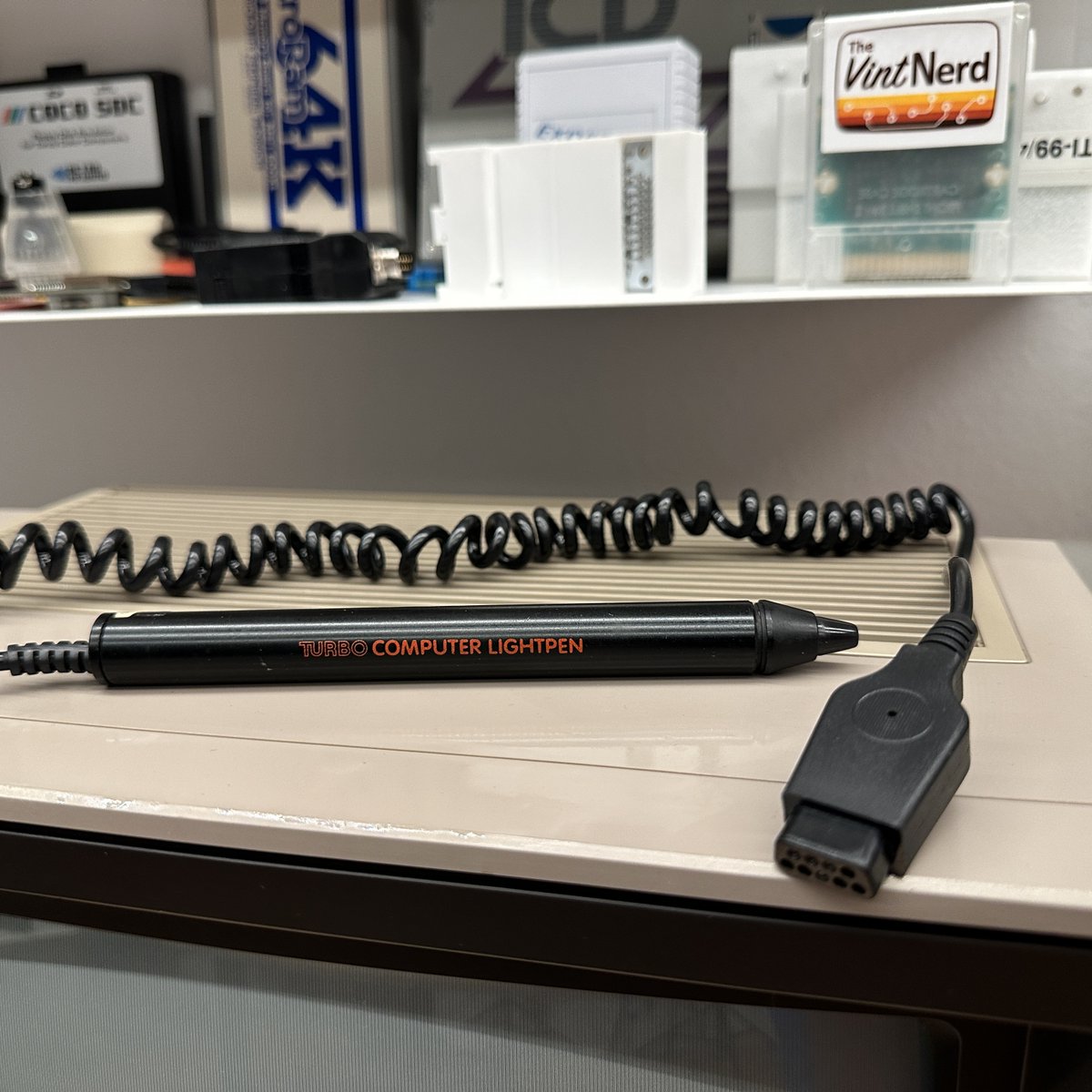 thevintnerd's tweet photo. I Swear: This is the LAST Light Pen I buy ...this year. Turbo Charged even! lol

#Atari #Atari8Bit #C64 #LightPen #LightGun #JoystickPort #VintageComputing #RetroComputers #RetroGaming #WallOfRetro #NerdsOfVintage #HappyNerding #TheVintNerd https://t.co/Cqxx93mzcd
