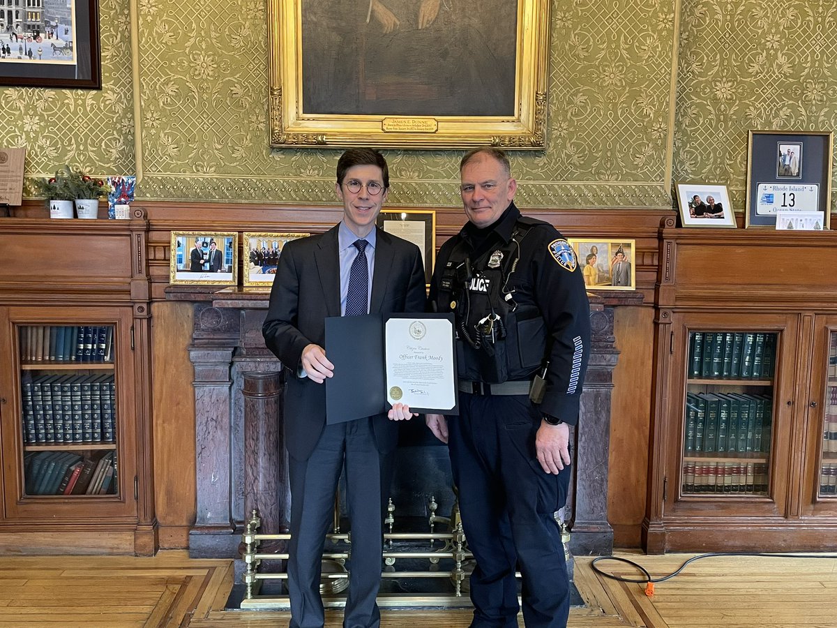 Mayor Brett Smiley (@pvdmayor) on Twitter photo Earlier today we honored Patrolman Frank Moody as he retires from the <a href="/ProvidenceRIPD/">Providence Police</a> after 43 years of dedicated service. His commitment to our community has set a high bar for all. Thank you for your service! Earlier today we honored Patrolman Frank Moody as he retires from the <a href="/ProvidenceRIPD/">Providence Police</a> after 43 years of dedicated service. His commitment to our community has set a high bar for all. Thank you for your service!