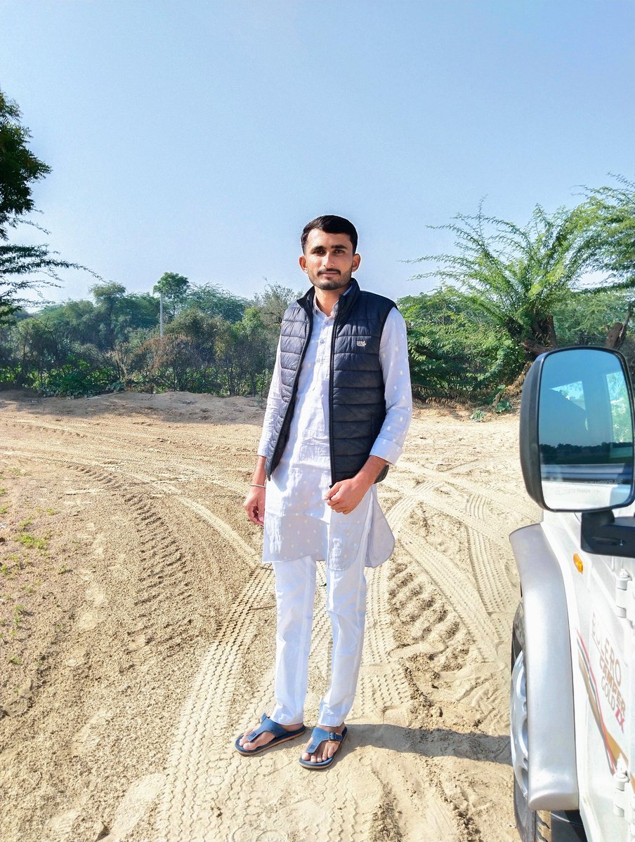 bhadu_KC's tweet photo. 2023 का सफर...
25 Feb 2023 को exam 
7 june 2023 को 2 गुणा रिजल्ट
23 sep 2023 को फाइनल रिजल्ट
9 Oct 2023 को joining ...!!🤞😊
#ThanksGod https://t.co/PXfzKS2VzB