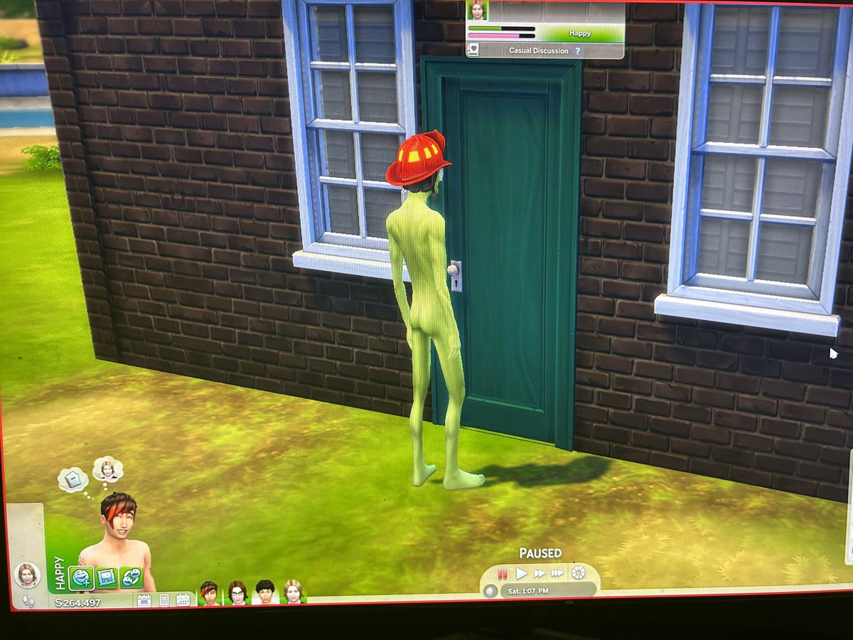 infinityonFAGS's tweet photo. who the FUCK is at my door https://t.co/3EnqU9f9Sn