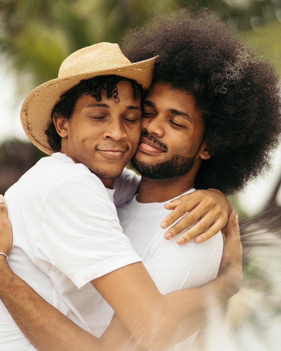 evollgbt's tweet photo. Photographer: @katkamalinova.cz 📸 
📍 - Mauritius

#gaycouples #gayswiss #gay #dreamcouple #realationshipgoals #men #style #menstyle #mensfashion  #love #loveislove  #pride #gaycouple  #gaylove #gaypride https://t.co/jsxxVNEZoM