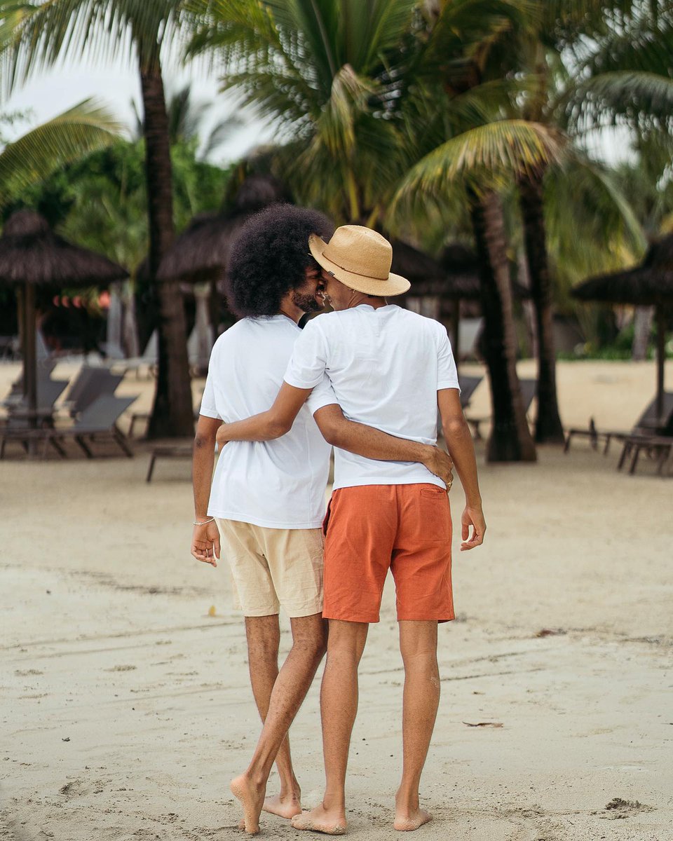 evollgbt's tweet photo. Photographer: @katkamalinova.cz 📸 
📍 - Mauritius

#gaycouples #gayswiss #gay #dreamcouple #realationshipgoals #men #style #menstyle #mensfashion  #love #loveislove  #pride #gaycouple  #gaylove #gaypride https://t.co/jsxxVNEZoM