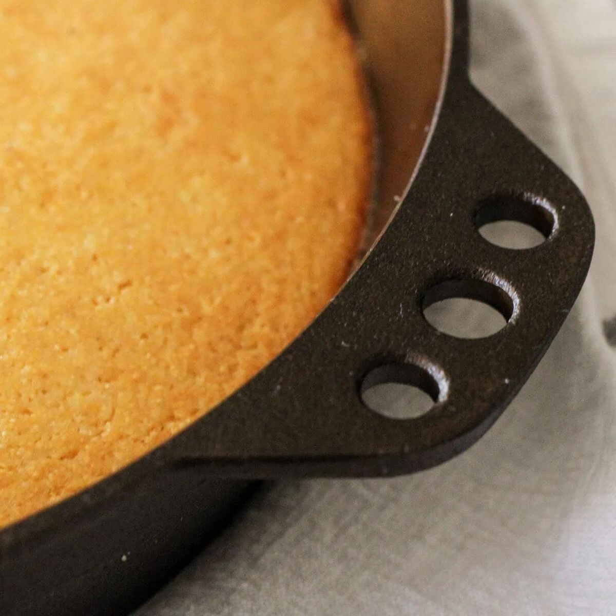 dailymomtweets's tweet image. Cast Iron like you&apos;ve never seen before. 

Read more: jo.my/r6m78f

.
.
.
.
.
.
.
#mombloglove #parentblog #parentingbloggers #momsblogger #motherhoodblog #motherhoodlife #motherhoodmoments #motherhoofthroughinstagram #motherhoodalive #motherhoodsimplified #motherhoodj