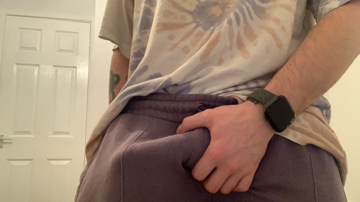 tease me through my pants while you suck my fingers baby <3
‿̩͙‿‿̩͙‿‿̩͙‿ ༺ ♰ ༻ ‿̩͙‿‿̩͙‿‿̩͙‿

#nsfw_twt #nsfwtwt #nsfwtwtًً #nsfwacc