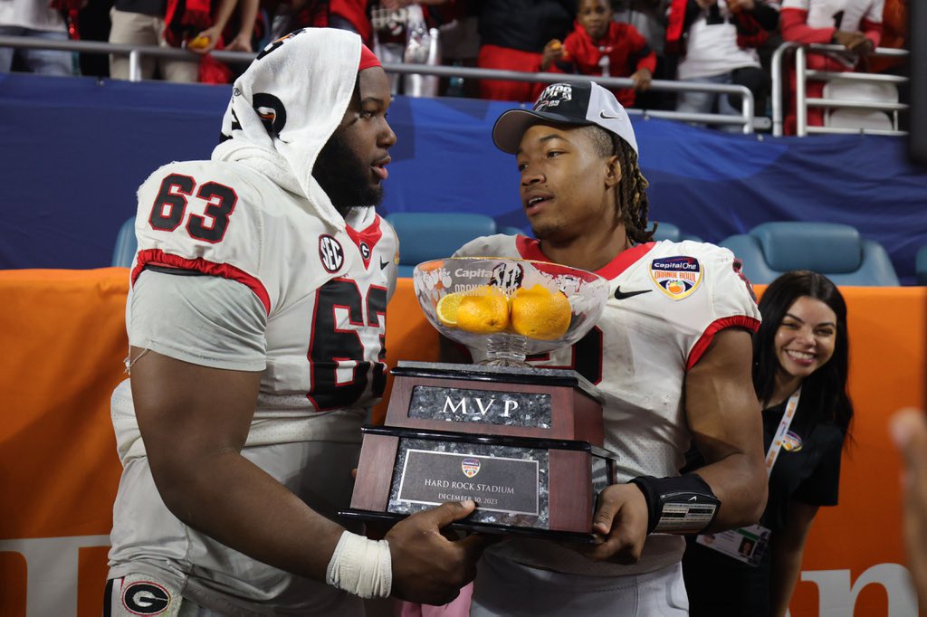 Pictured are a pair of Georgia Bulldogs that represented UGA in a “meaningless” bowl game with NFL futures on the horizon. Could have sat, didn’t. Culture is driven by player leadership… Sedrick Van Pran & Kendall Milton are among the best. 📸 Nathan Ray Seebeck-USA TODAY