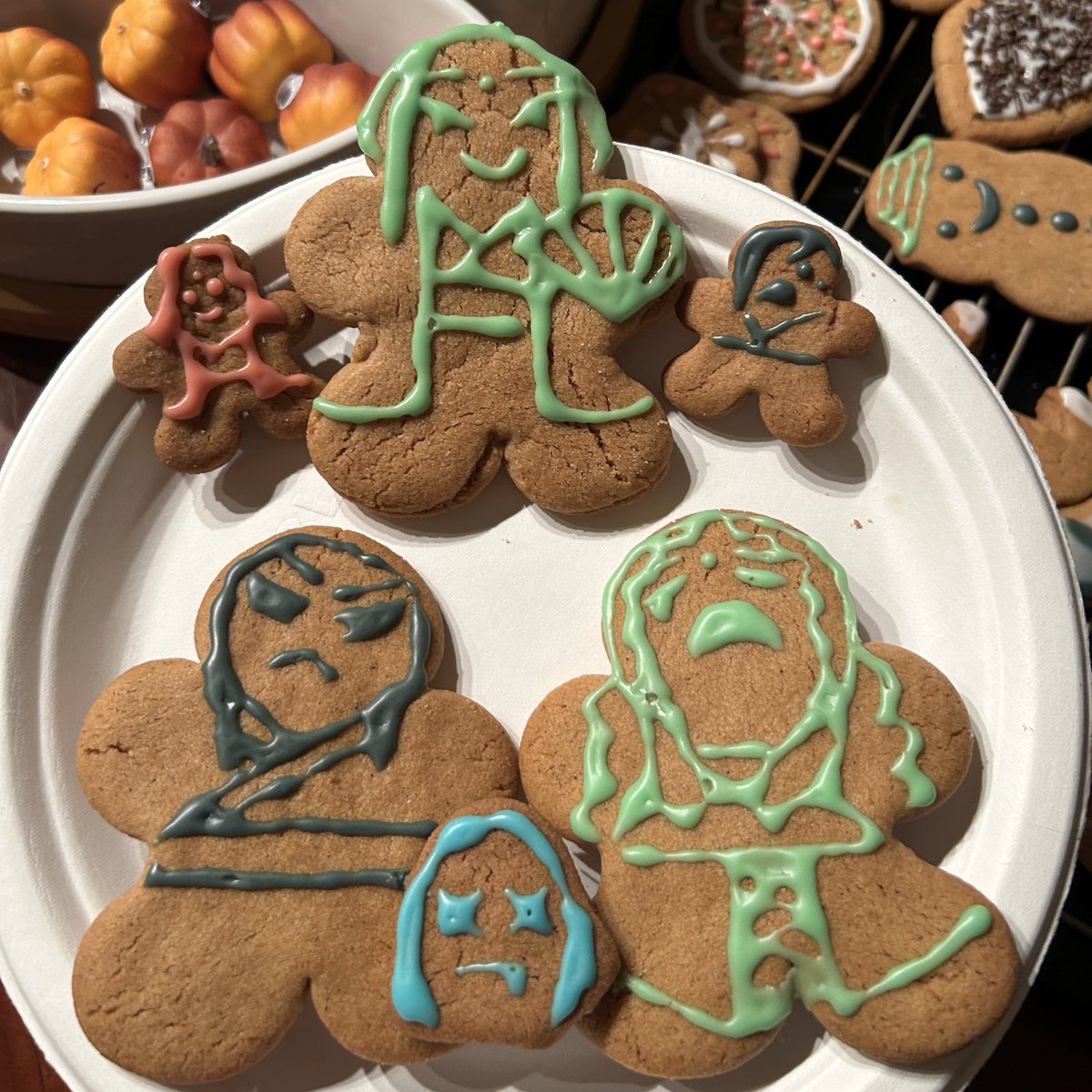 wockpurz's tweet photo. made danmei cookies https://t.co/XeSFrtxTJ8